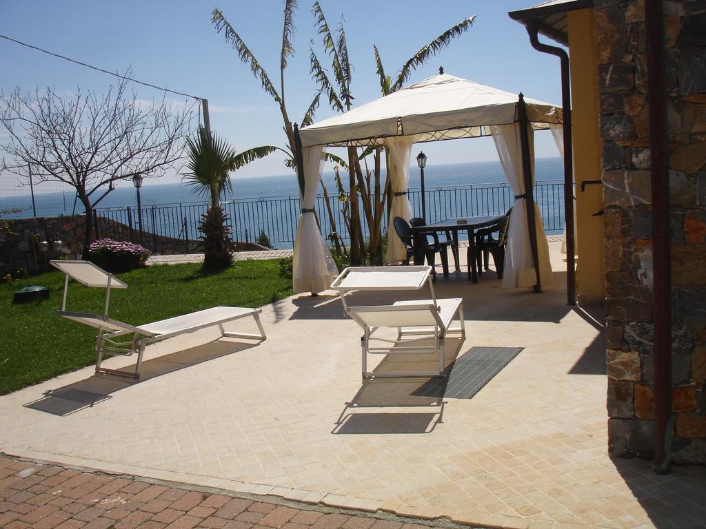 Villa Del Mare Ligure Terme & Spa Piscina A 37 Gradi Santo Stefano al Mare Exterior foto