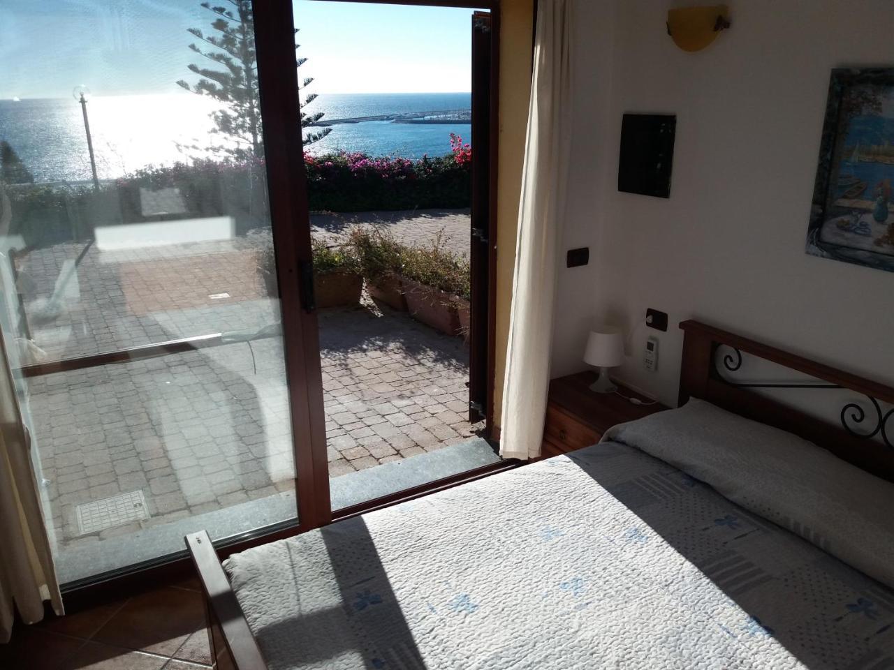 Villa Del Mare Ligure Terme & Spa Piscina A 37 Gradi Santo Stefano al Mare Exterior foto